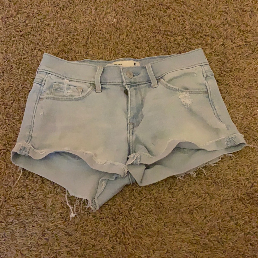 Abercrombie & Fitch Shorts Size 0 Low Rise Short
